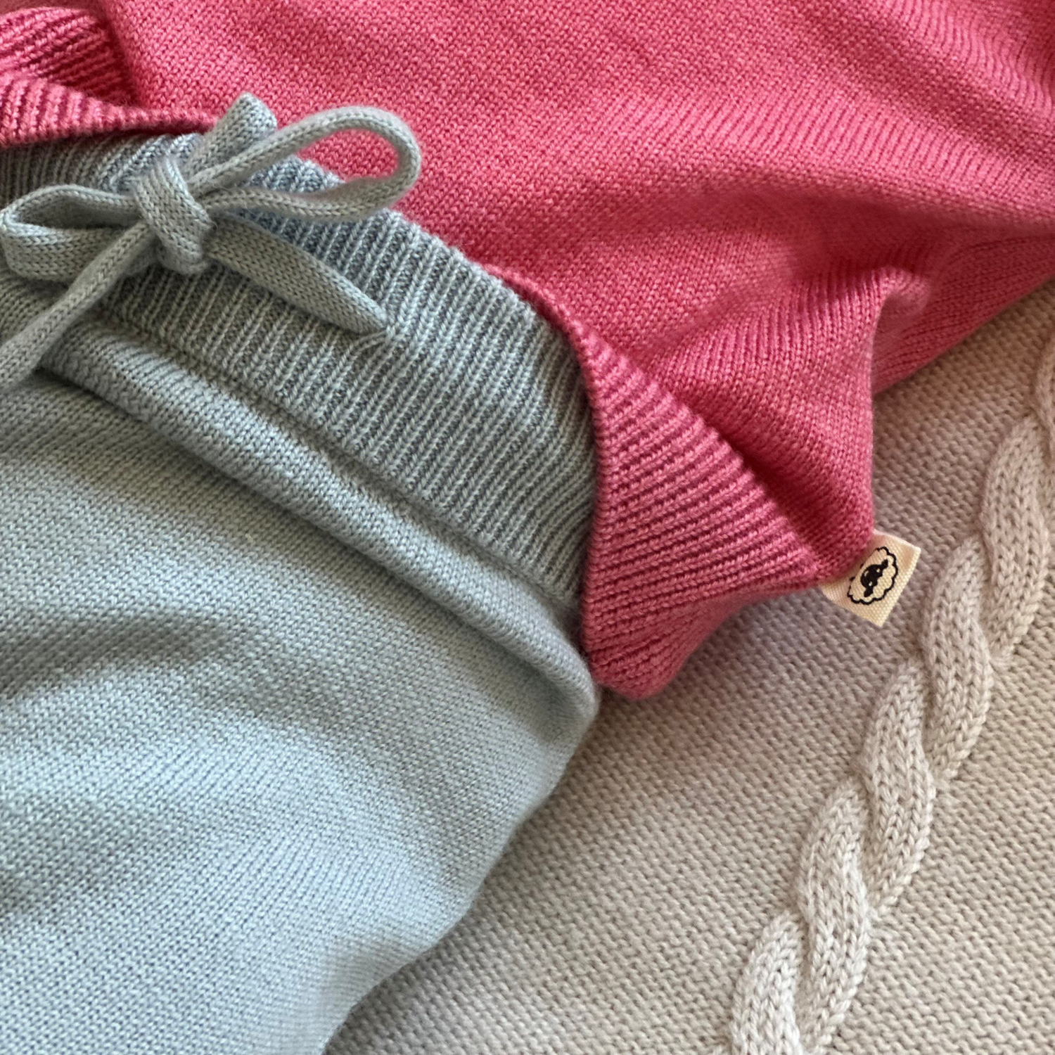 Reisen mit Baby: Tipps und Packliste für einen entspannten Familienurlaub