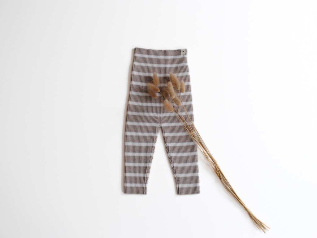 Babyleggings aus Merinowolle in camel offwhite gestreift